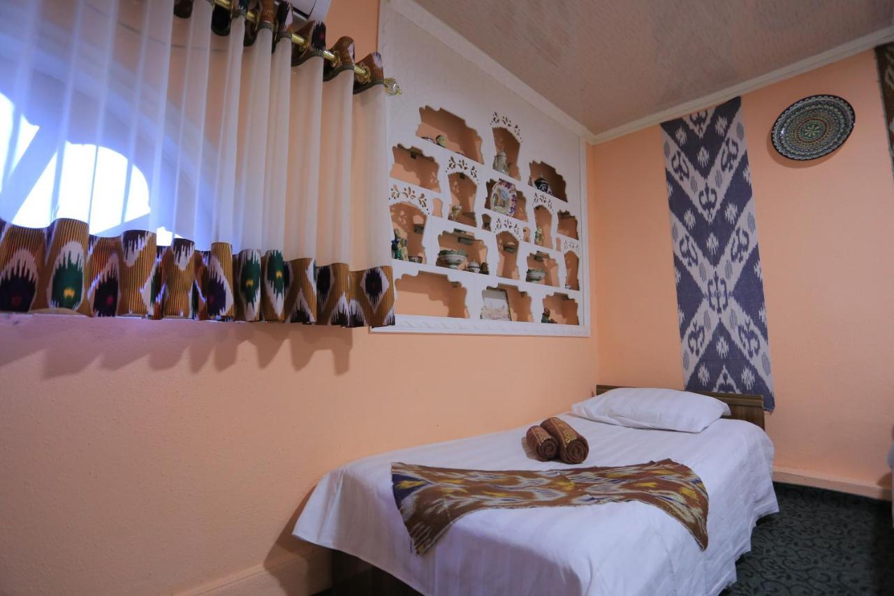 Fayz Hostel Bukhara Bagian luar foto